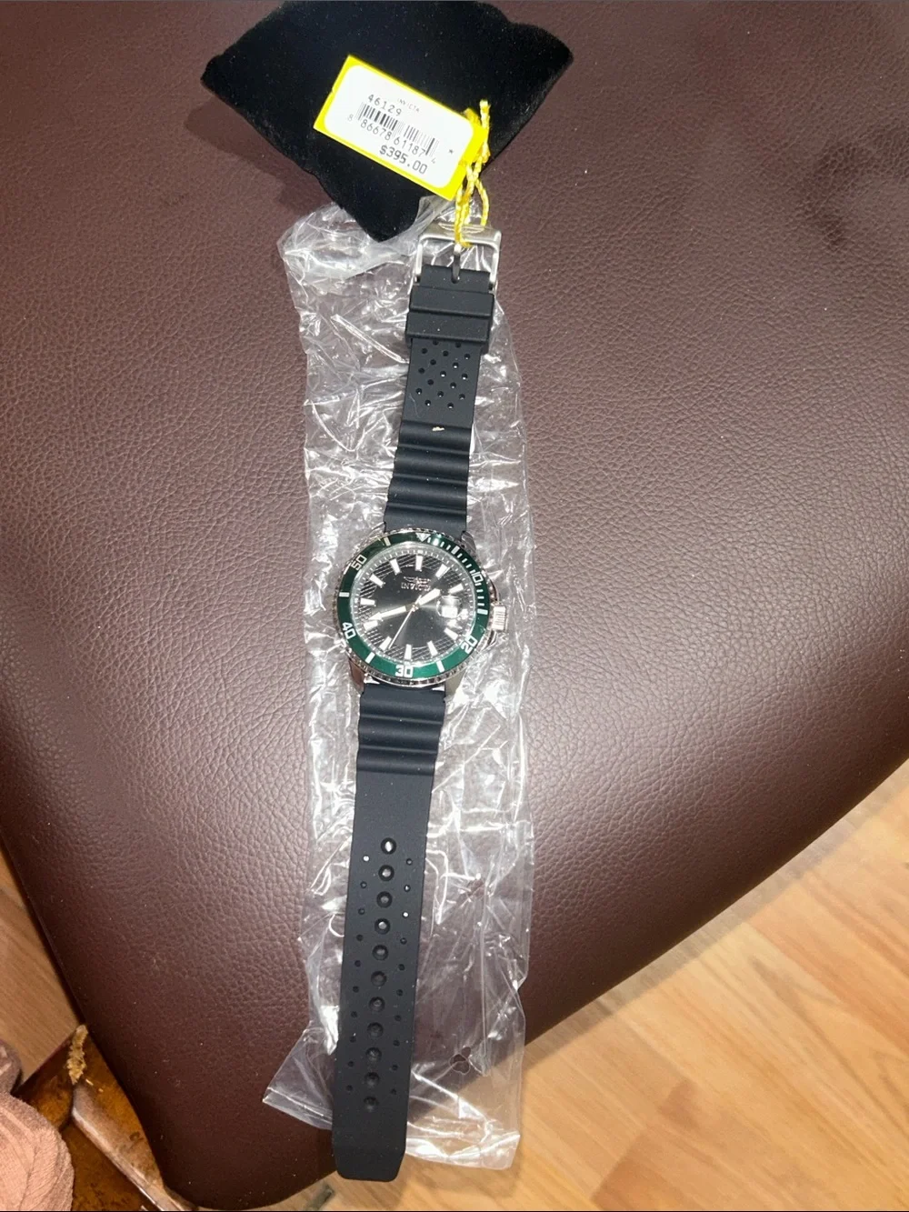 Invicta Pro Diver Stainless Steel Japan Movement 50M-Water Resistant Watch in🖤💚🩶